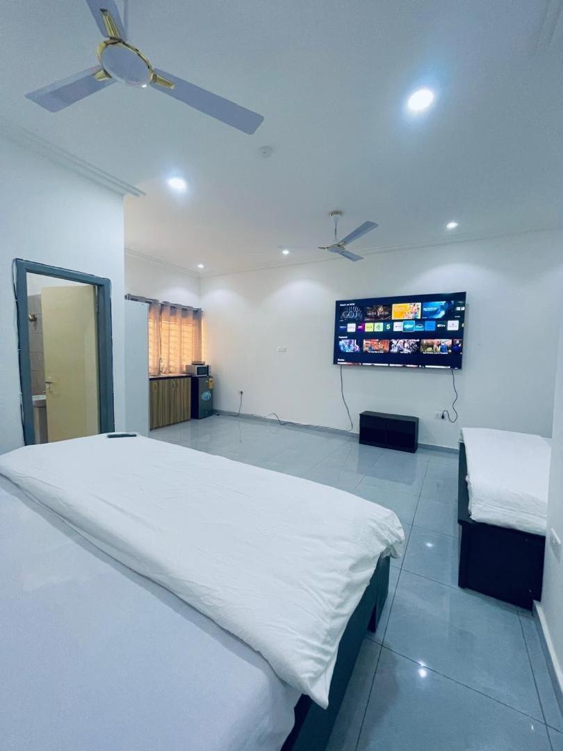 Rakka Guest House Adenta Exterior foto
